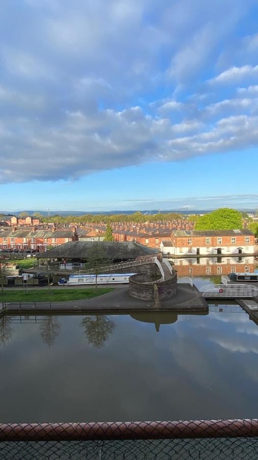 City Centre Chester Waterways Apartment Kültér fotó